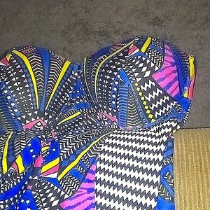 XXL 38D strapless bathing suit geometric multi color. Brand new never worn.